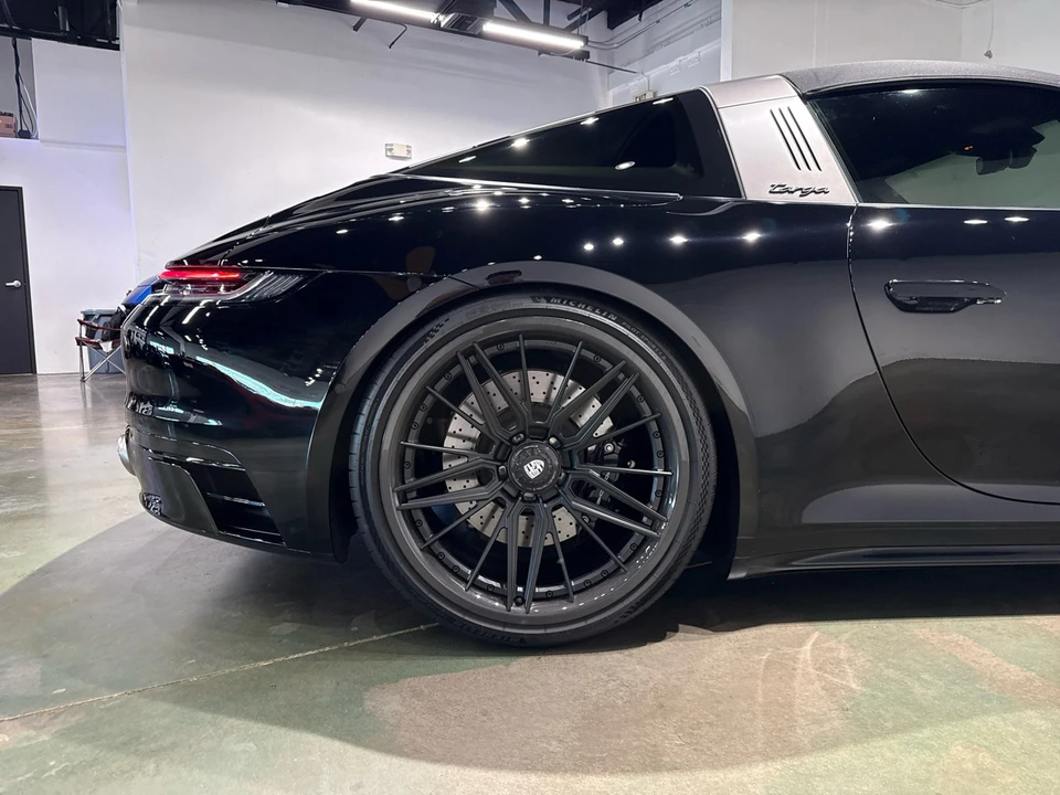2023 Porsche 992 Targa 4 GTS - Image 9 of 21