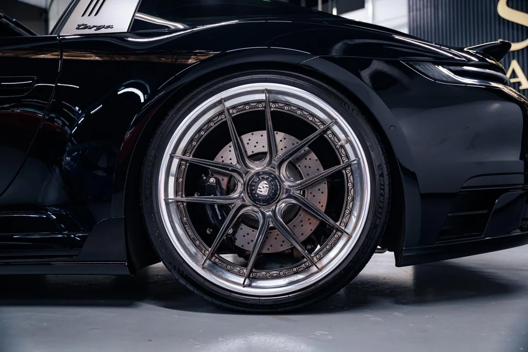 2023 Porsche 992 Targa 4 GTS - Image 9 of 31