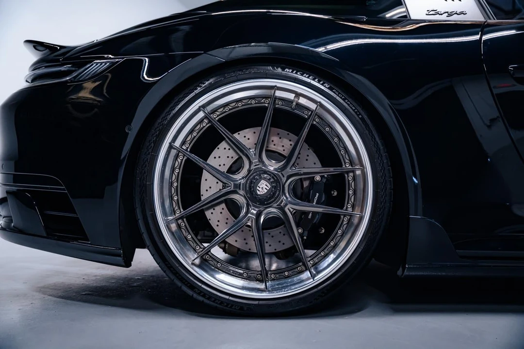 2023 Porsche 992 Targa 4 GTS - Image 10 of 31