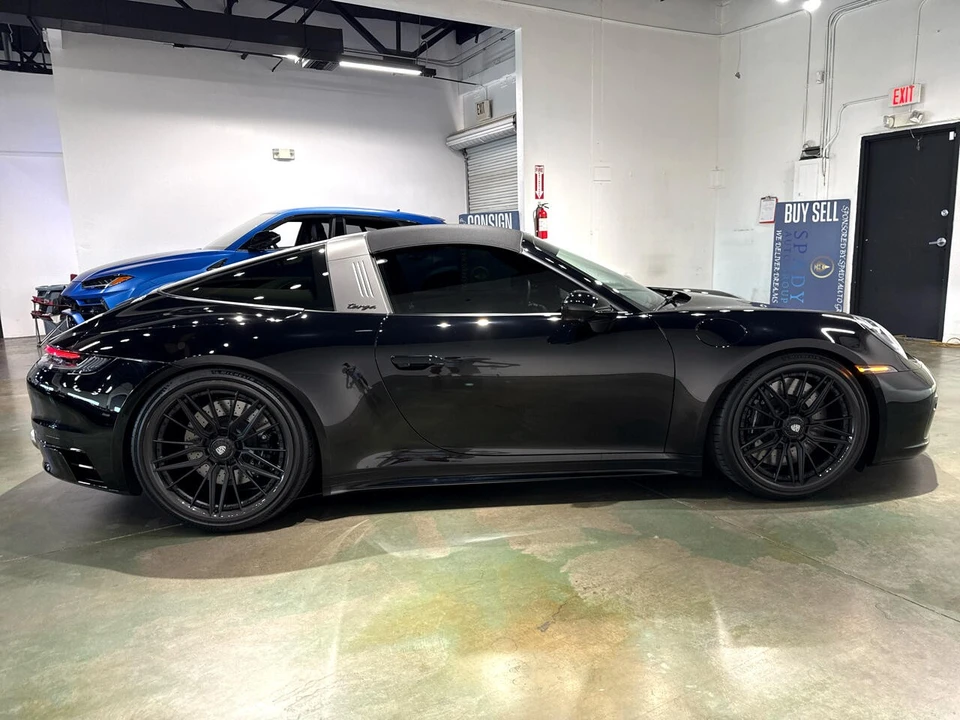 2023 Porsche 992 Targa 4 GTS - Image 10 of 21