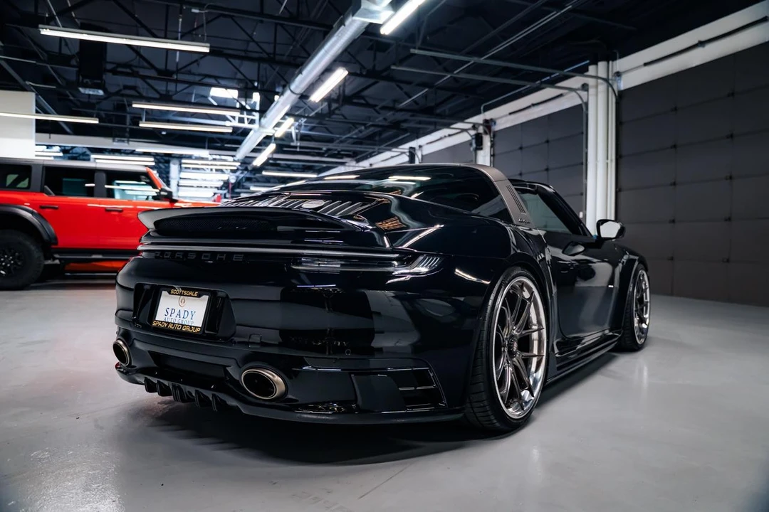 2023 Porsche 992 Targa 4 GTS - Image 5 of 31
