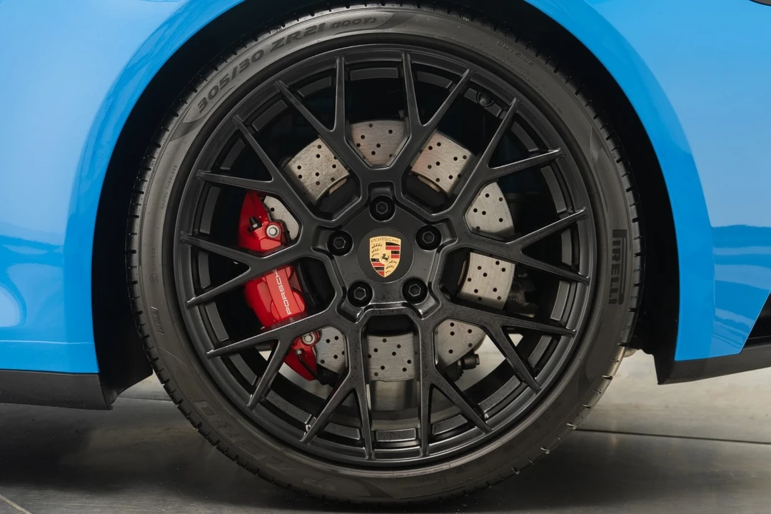 2023 Porsche 992 Targa 4 GTS - Image 11 of 21