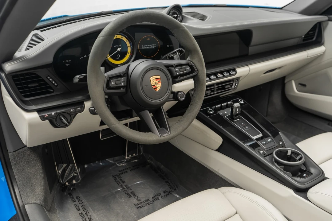2023 Porsche 992 Targa 4 GTS - Image 13 of 21