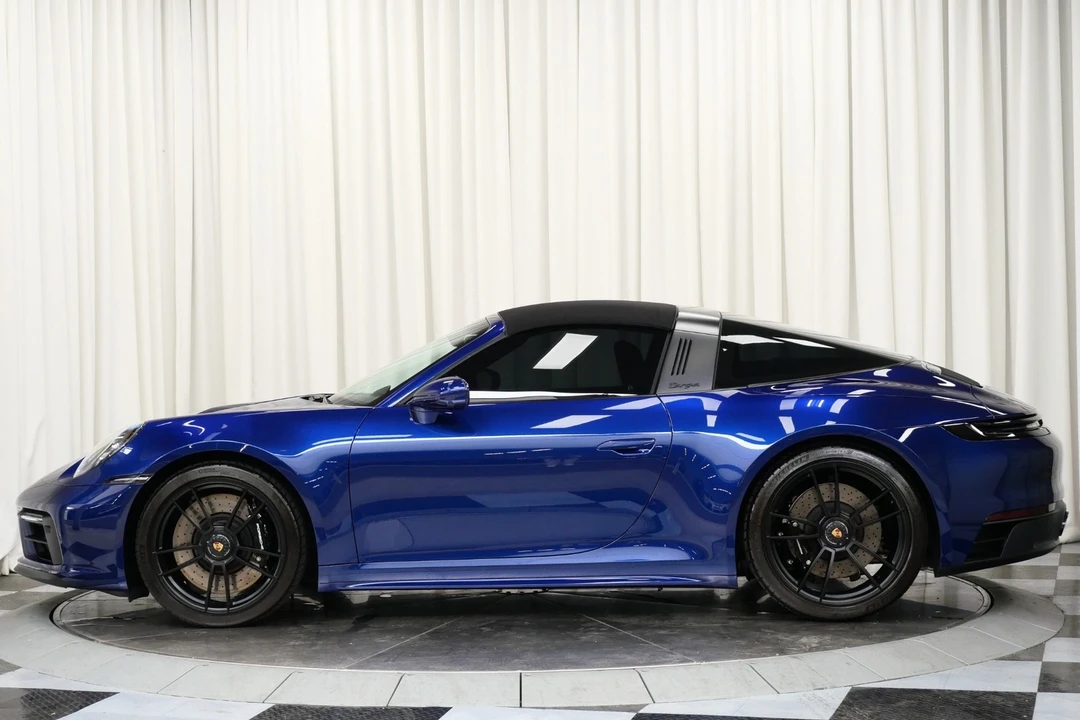 2023 Porsche 992 Targa 4 GTS - Image 6 of 12