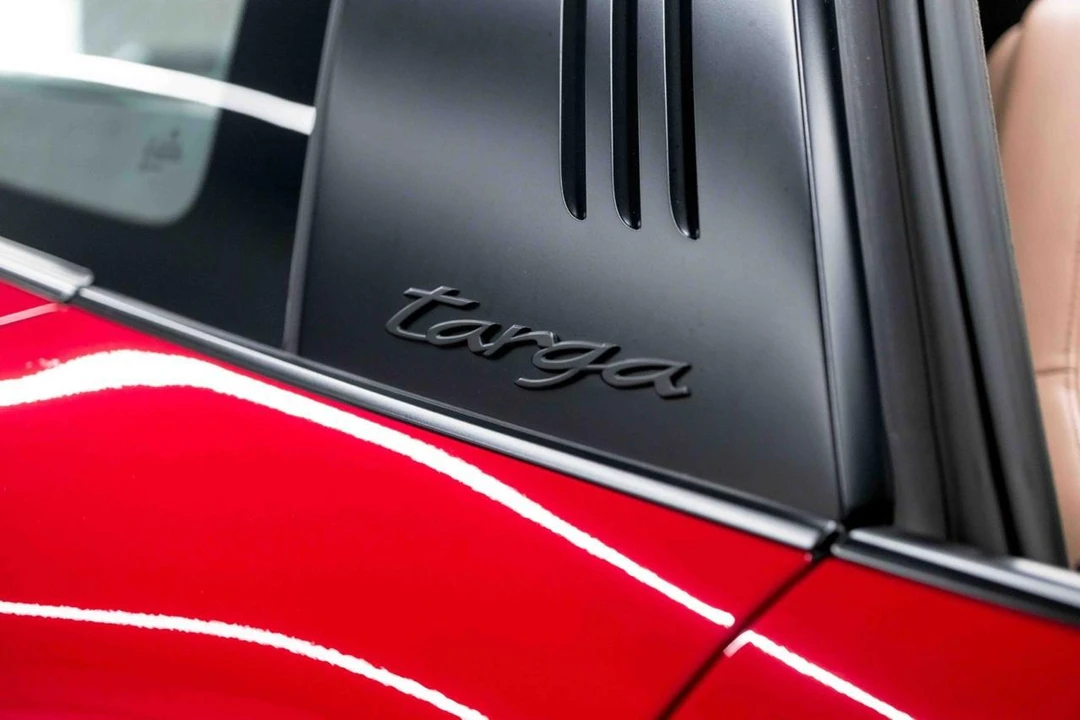 2023 Porsche 992 Targa 4 GTS - Image 27 of 31