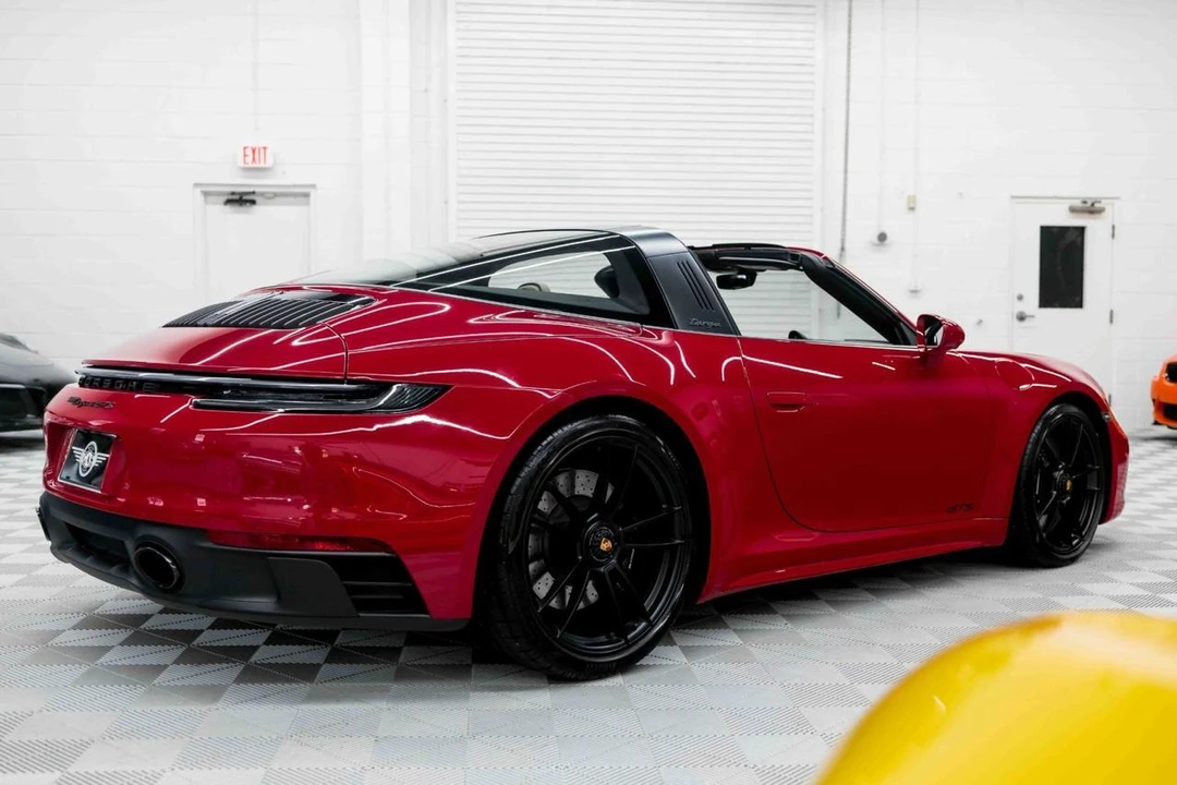 2023 Porsche 992 Targa 4 GTS - Image 7 of 31