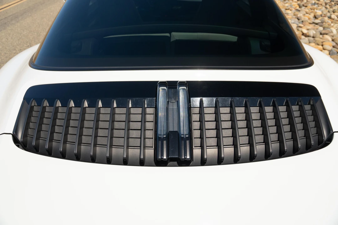 2023 Porsche 992 Targa 4 GTS - Image 29 of 31