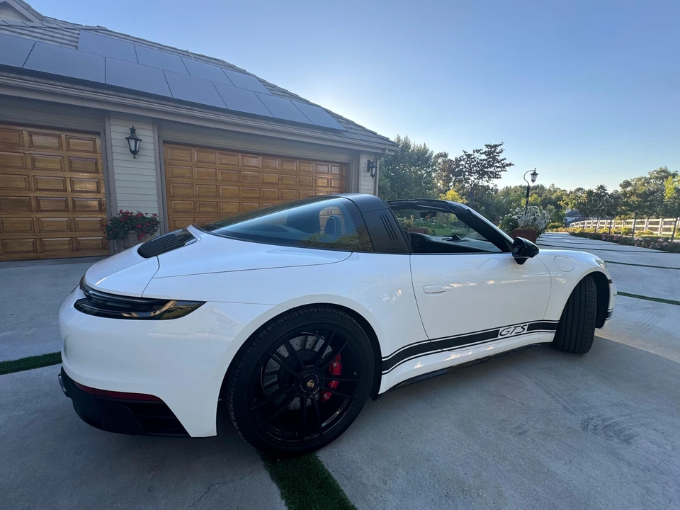 2023 Porsche 992 Targa 4 GTS - Image 15 of 22