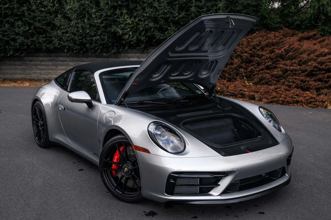 2023 Porsche 992 Targa 4 GTS - Image 30 of 31