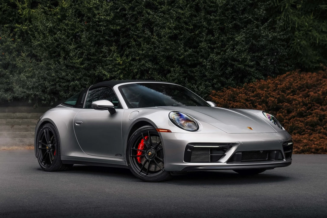 2023 Porsche 992 Targa 4 GTS - Image 2 of 31