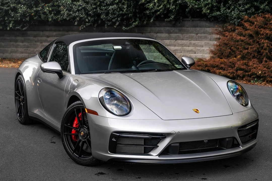 2023 Porsche 992 Targa 4 GTS - Image 5 of 31