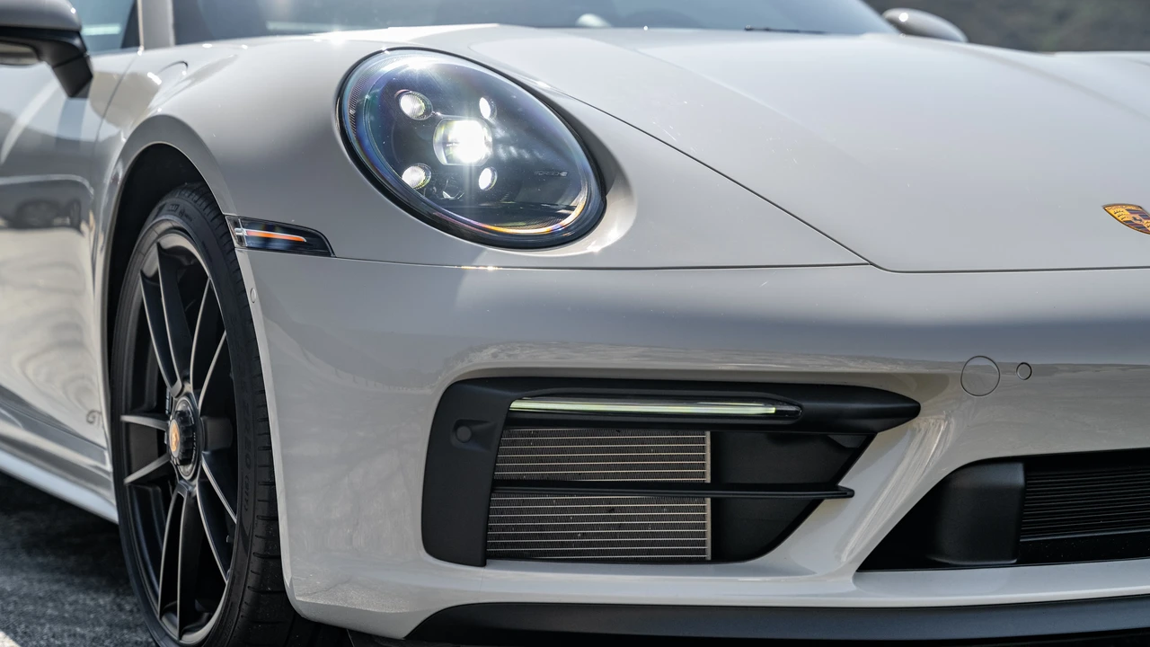 2023 Porsche 992 Targa 4 GTS - Image 23 of 31