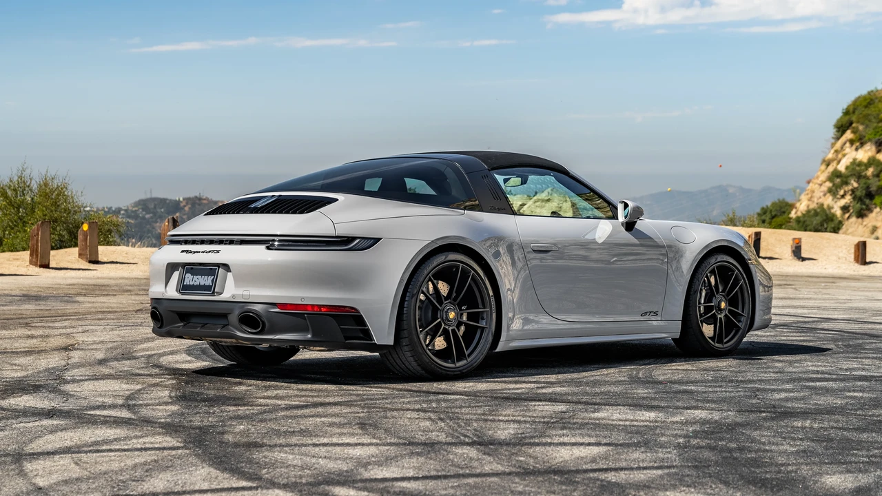2023 Porsche 992 Targa 4 GTS - Image 14 of 31