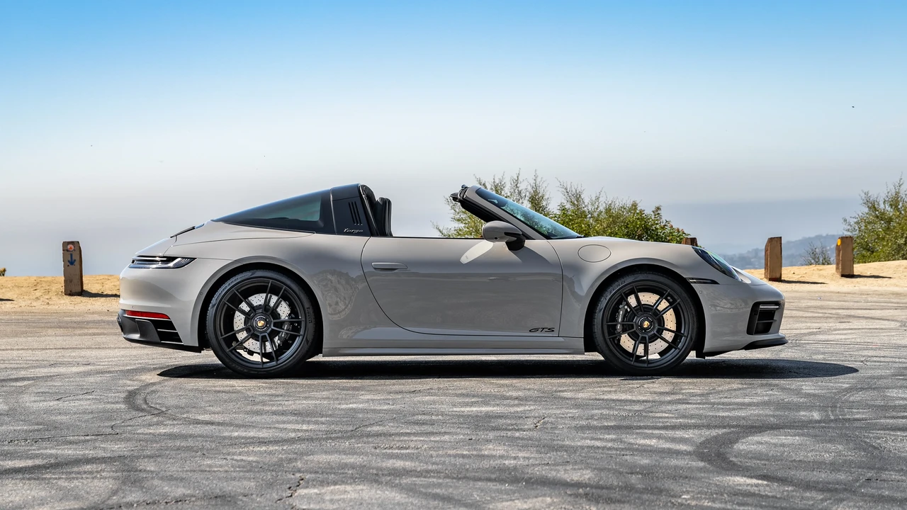 2023 Porsche 992 Targa 4 GTS - Image 6 of 31