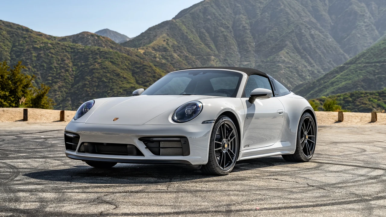 2023 Porsche 992 Targa 4 GTS - Image 10 of 31
