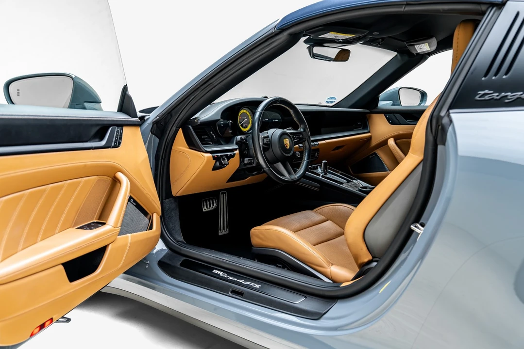 2023 Porsche 992 Targa 4 GTS - Image 3 of 31