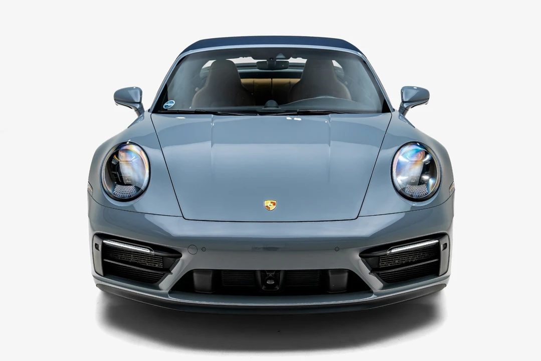 2023 Porsche 992 Targa 4 GTS - Image 9 of 31