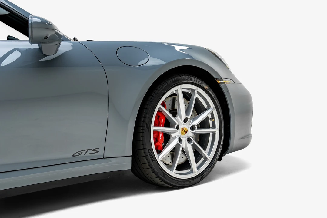 2023 Porsche 992 Targa 4 GTS - Image 19 of 31