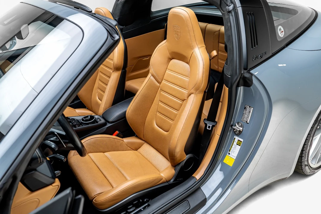 2023 Porsche 992 Targa 4 GTS - Image 4 of 31