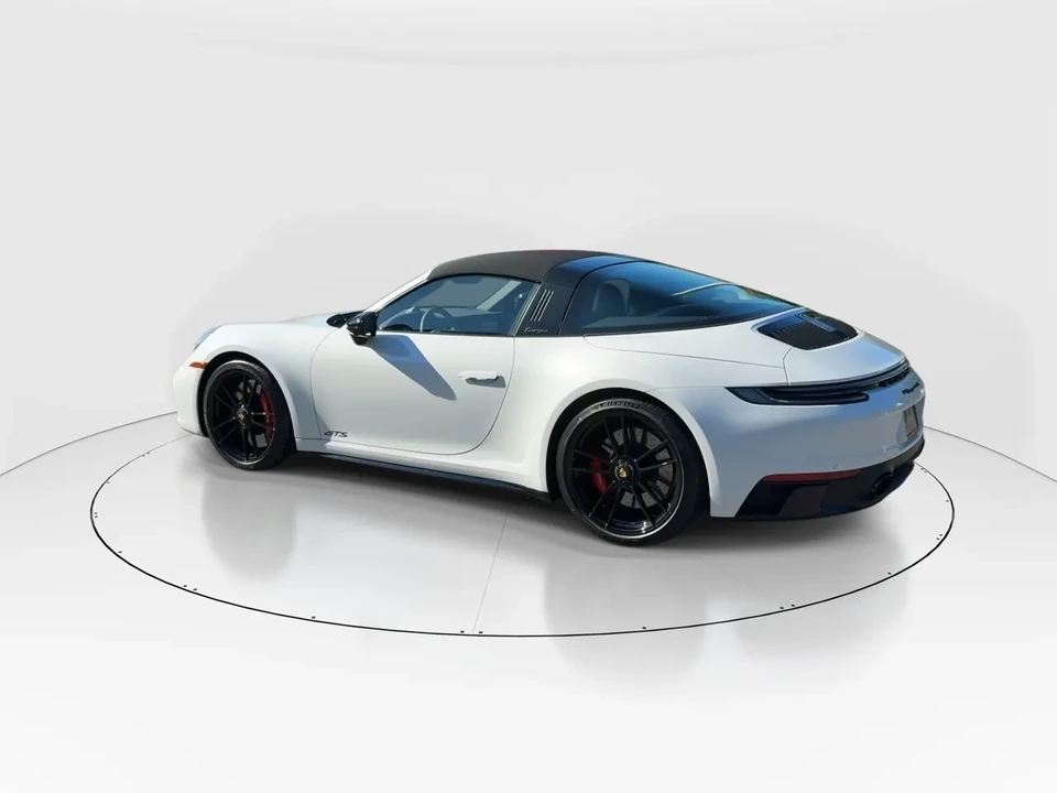2023 Porsche 992 Targa 4 GTS - Image 14 of 31