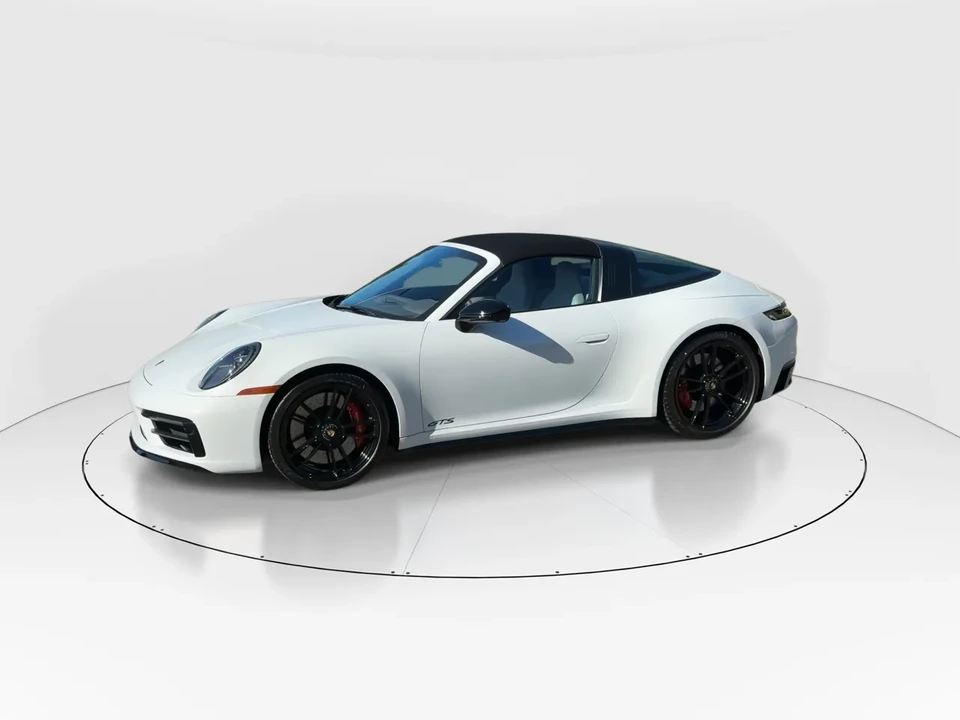 2023 Porsche 992 Targa 4 GTS - Image 11 of 31