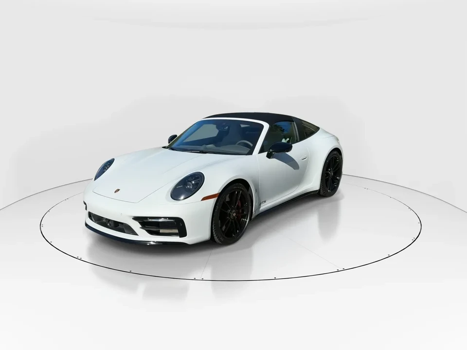 2023 Porsche 992 Targa 4 GTS - Image 10 of 31
