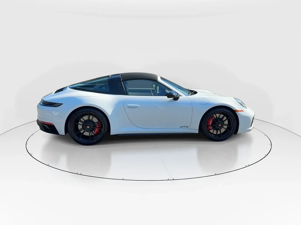 2023 Porsche 992 Targa 4 GTS - Image 5 of 31