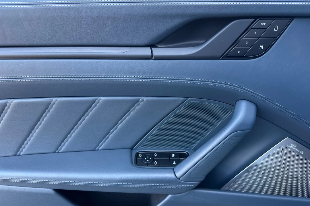 2023 Porsche 992 Targa 4 GTS - Image 13 of 21