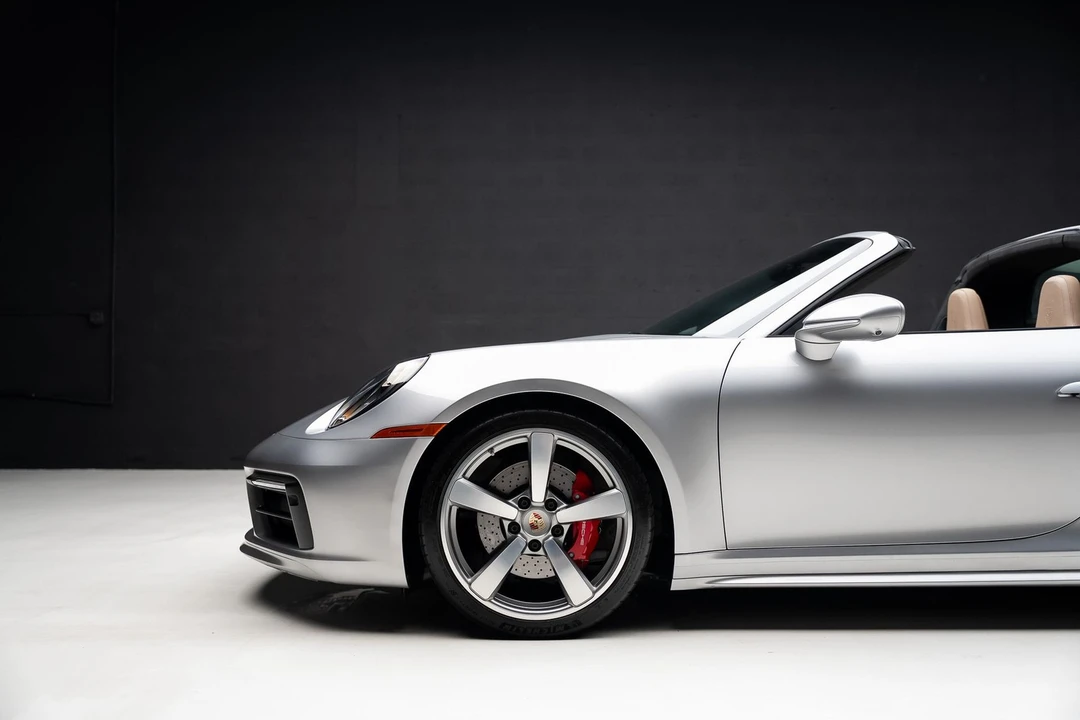 2023 Porsche 992 Targa 4 & 4S - Image 20 of 31