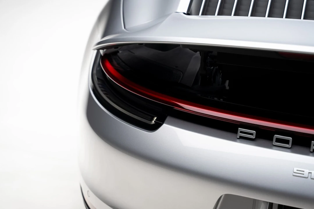 2023 Porsche 992 Targa 4 & 4S - Image 30 of 31