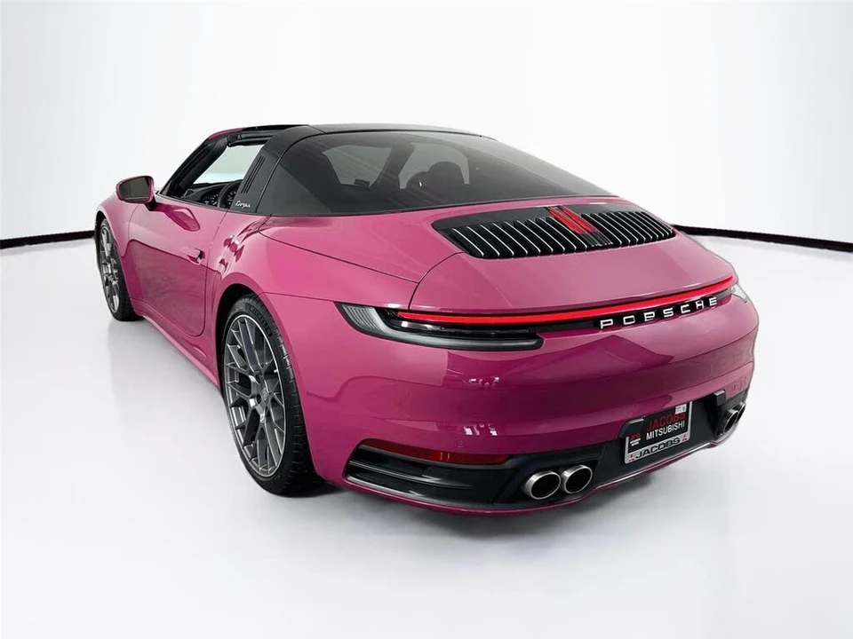 2023 Porsche 992 Targa 4 & 4S - Image 3 of 31