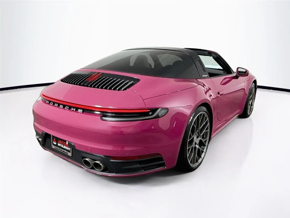 2023 Porsche 992 Targa 4 & 4S - Image 6 of 31