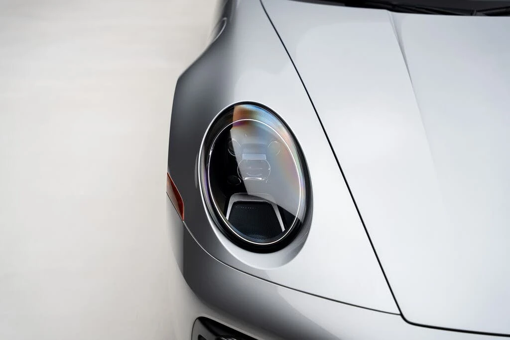 2023 Porsche 992 Targa 4 & 4S - Image 14 of 31
