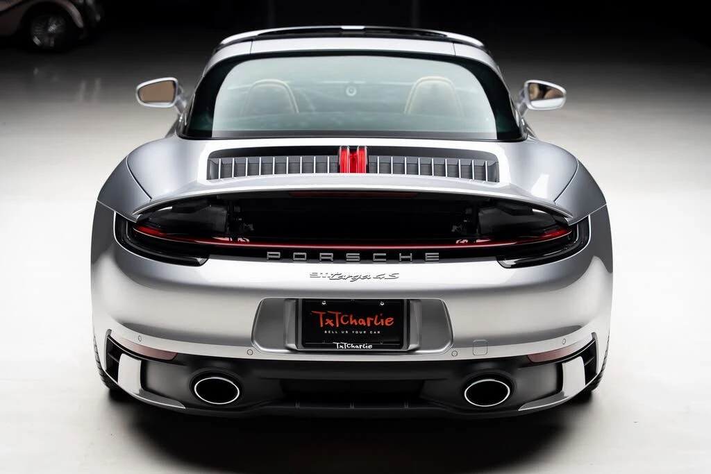 2023 Porsche 992 Targa 4 & 4S - Image 27 of 31