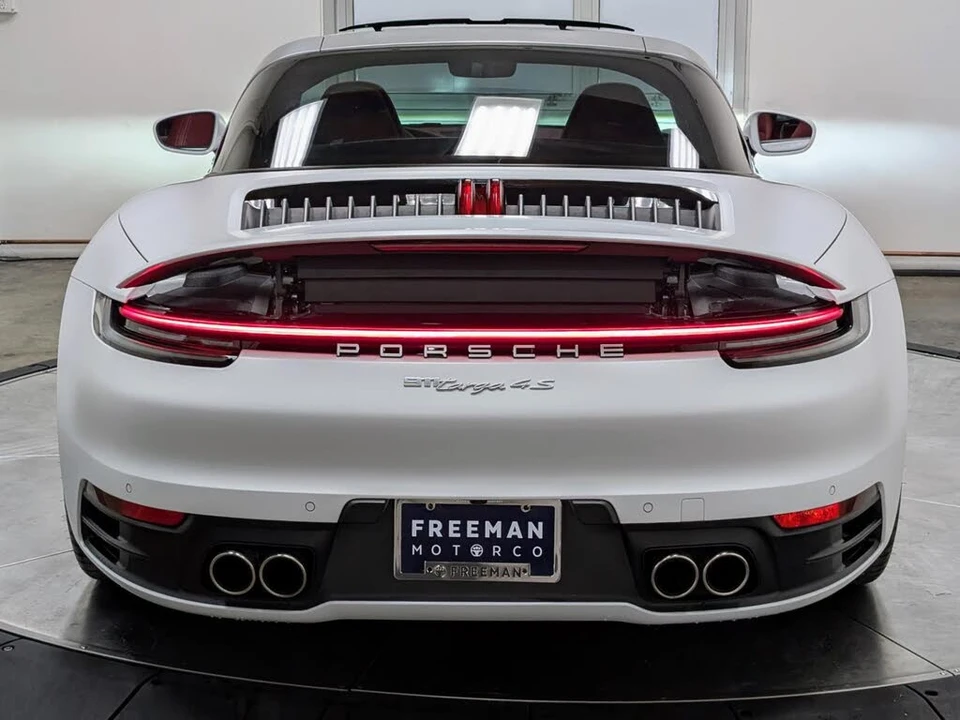 2023 Porsche 992 Targa 4 & 4S - Image 8 of 31