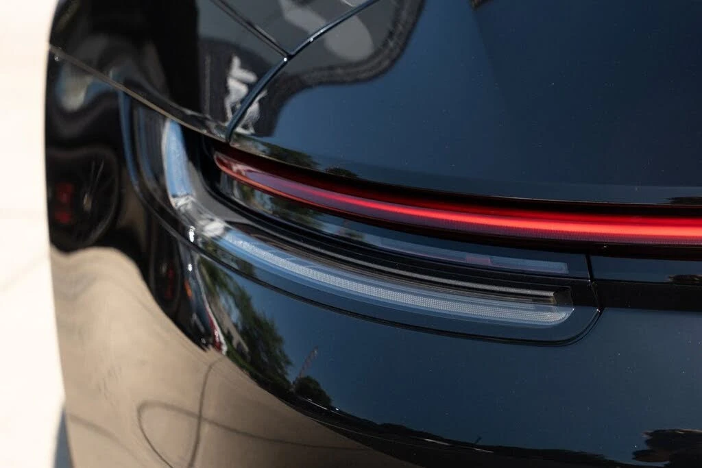 2023 Porsche 992 Targa 4 & 4S - Image 26 of 31