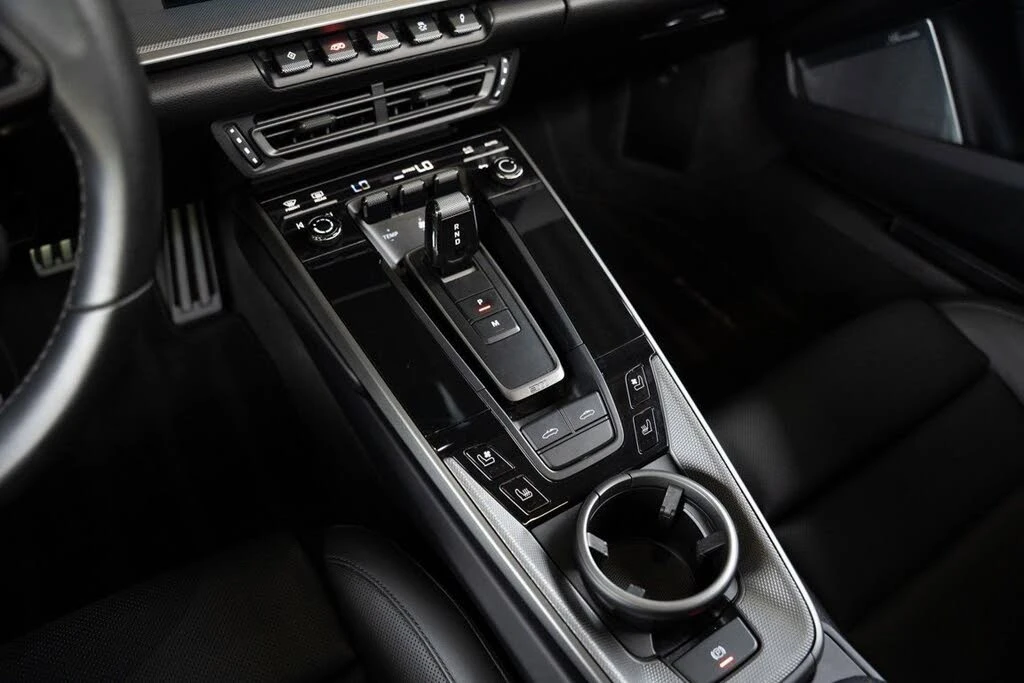 2023 Porsche 992 Targa 4 & 4S - Image 15 of 31