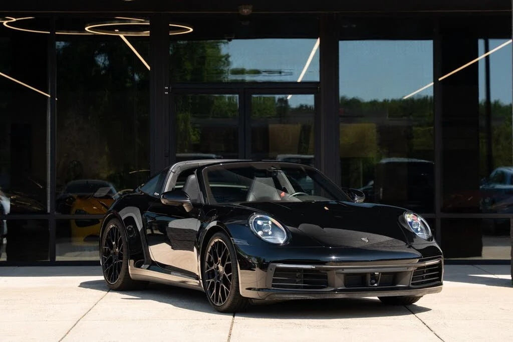2023 Porsche 992 Targa 4 & 4S - Image 6 of 31