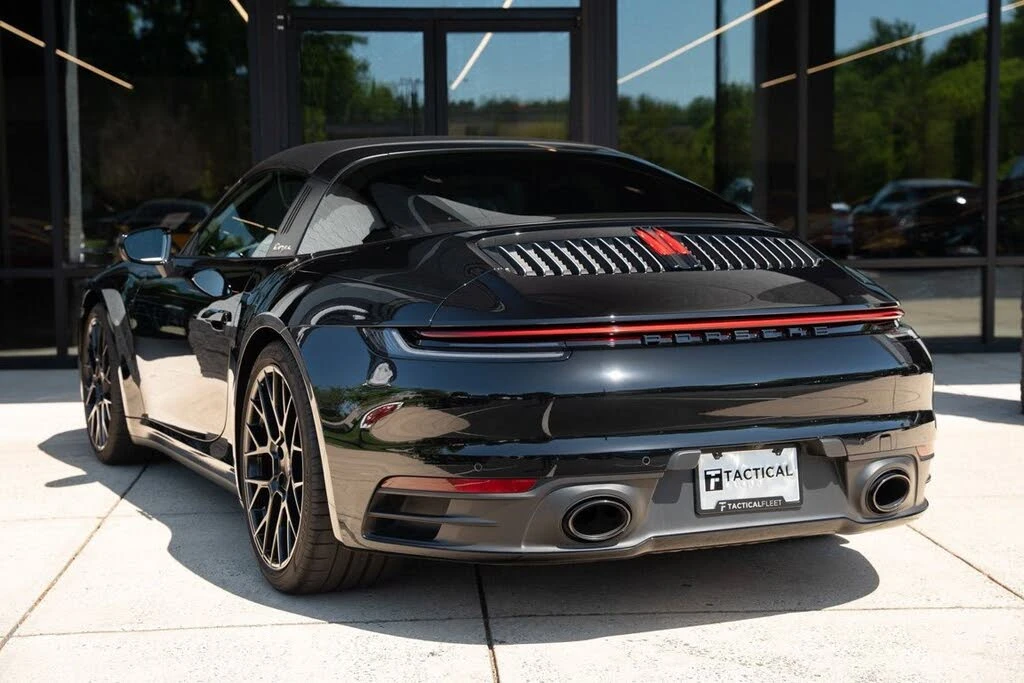 2023 Porsche 992 Targa 4 & 4S - Image 3 of 31