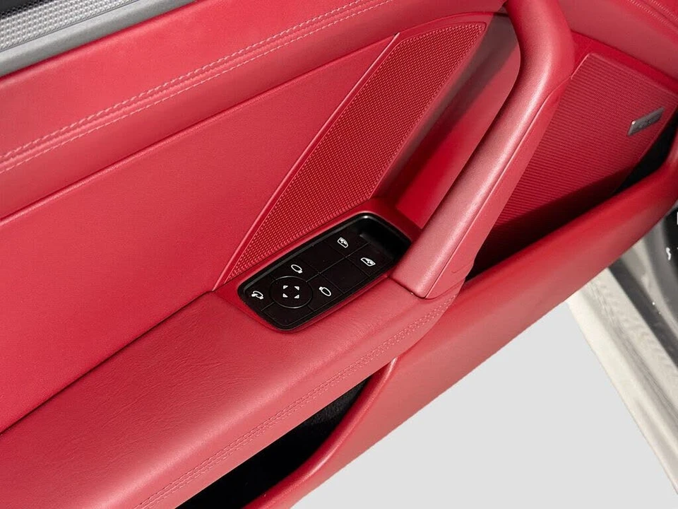 2023 Porsche 992 Targa 4 & 4S - Image 18 of 29
