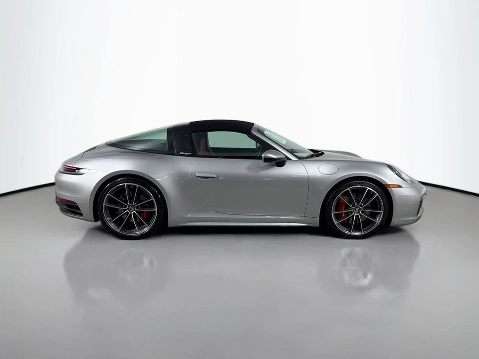 2023 Porsche 992 Targa 4 & 4S - Image 4 of 29