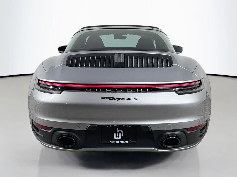2023 Porsche 992 Targa 4 & 4S - Image 6 of 29