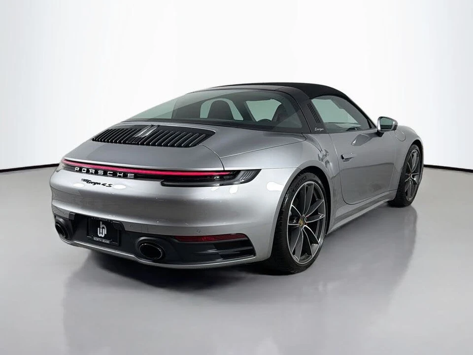 2023 Porsche 992 Targa 4 & 4S - Image 5 of 29