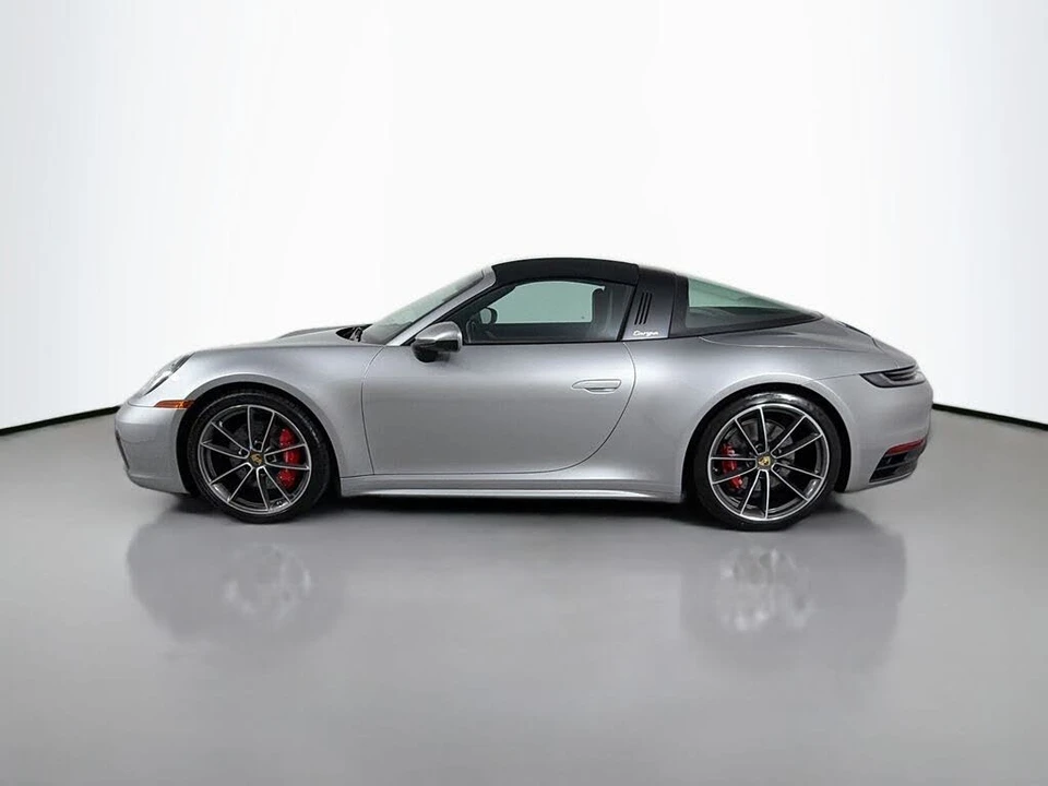2023 Porsche 992 Targa 4 & 4S - Image 8 of 29