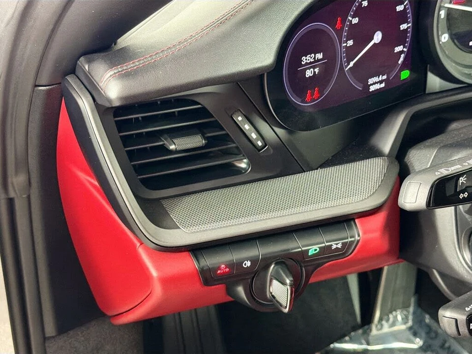 2023 Porsche 992 Targa 4 & 4S - Image 10 of 29