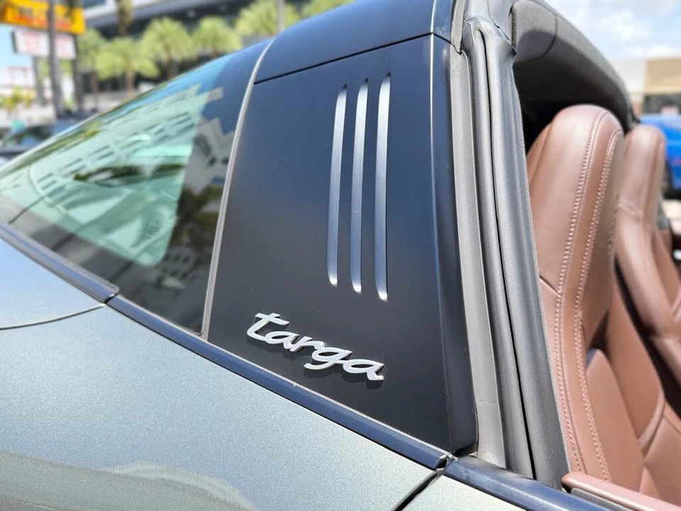 2023 Porsche 992 Targa 4 & 4S - Image 13 of 31