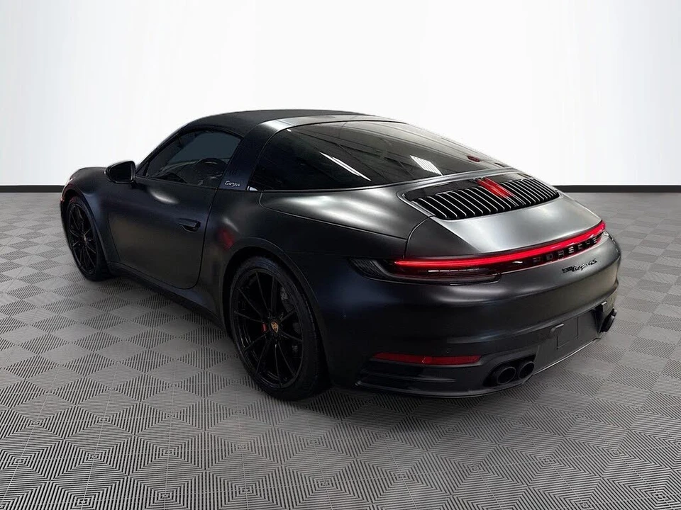 2023 Porsche 992 Targa 4 & 4S - Image 6 of 7