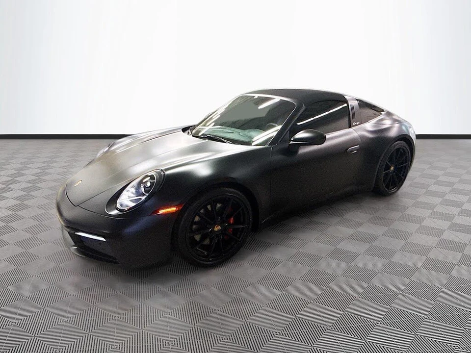 2023 Porsche 992 Targa 4 & 4S - Image 4 of 7