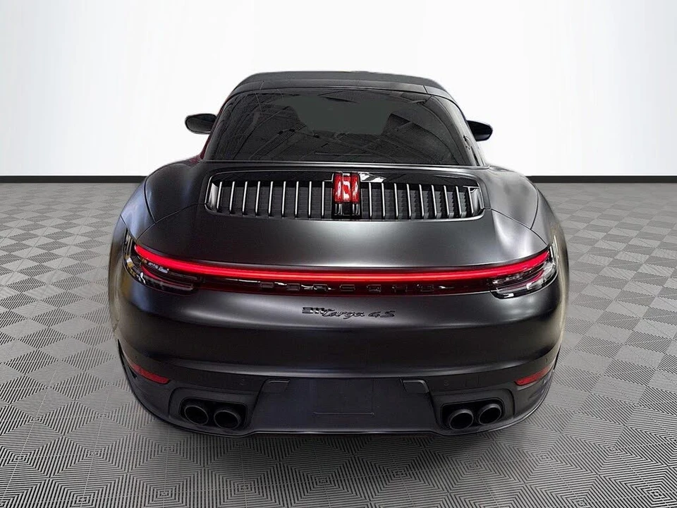 2023 Porsche 992 Targa 4 & 4S - Image 7 of 7