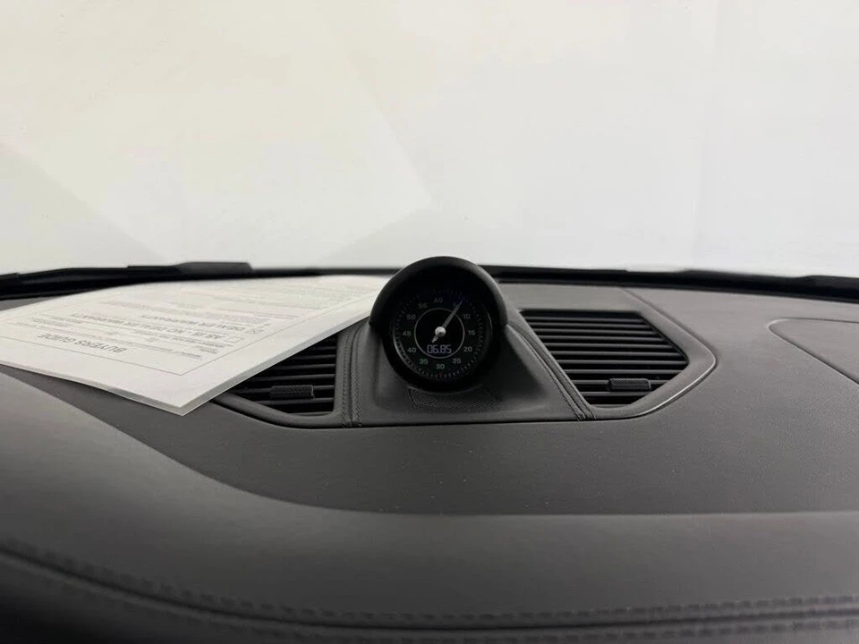 2023 Porsche 992 Targa 4 & 4S - Image 21 of 27